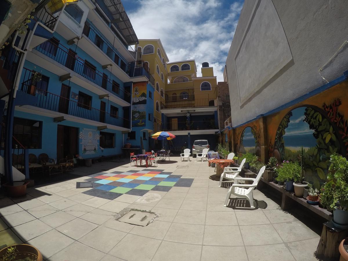 Hostal Florencia Copacabana  Exterior photo