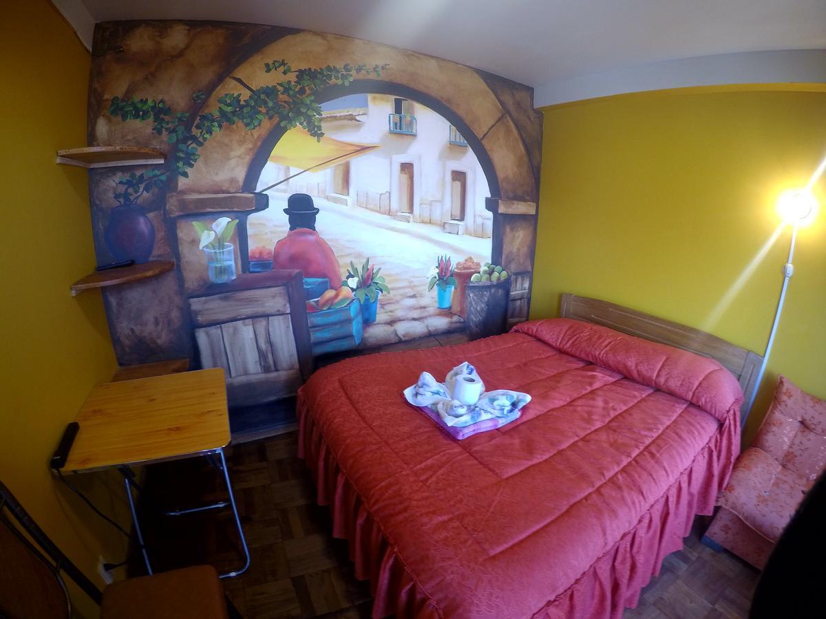 Hostal Florencia Copacabana  Exterior photo